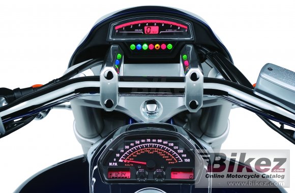 2010 Suzuki Intruder M1800R photo